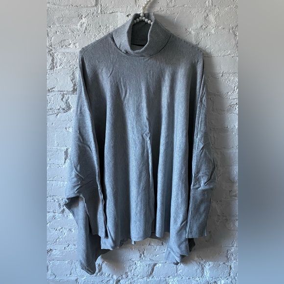 Alfani Box-cut Turtleneck - Picture 1 of 6